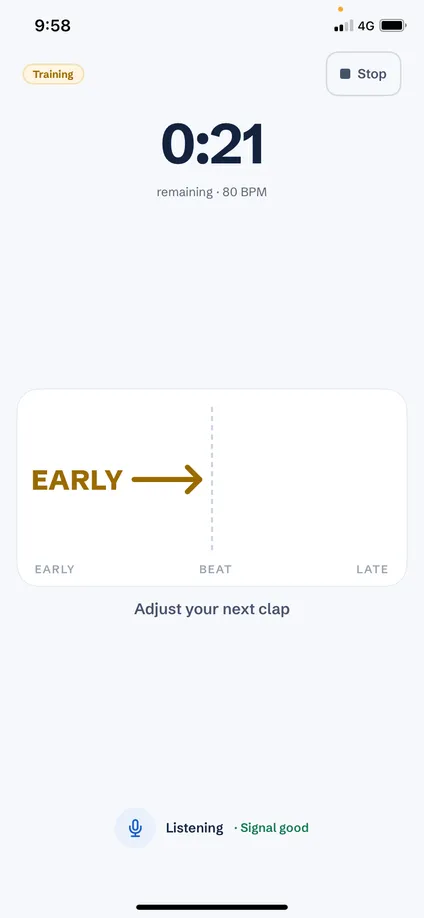 Tempo Trace Training mode during a Clap session on iPhone, showing EARLY feedback with an arrow toward the beat line